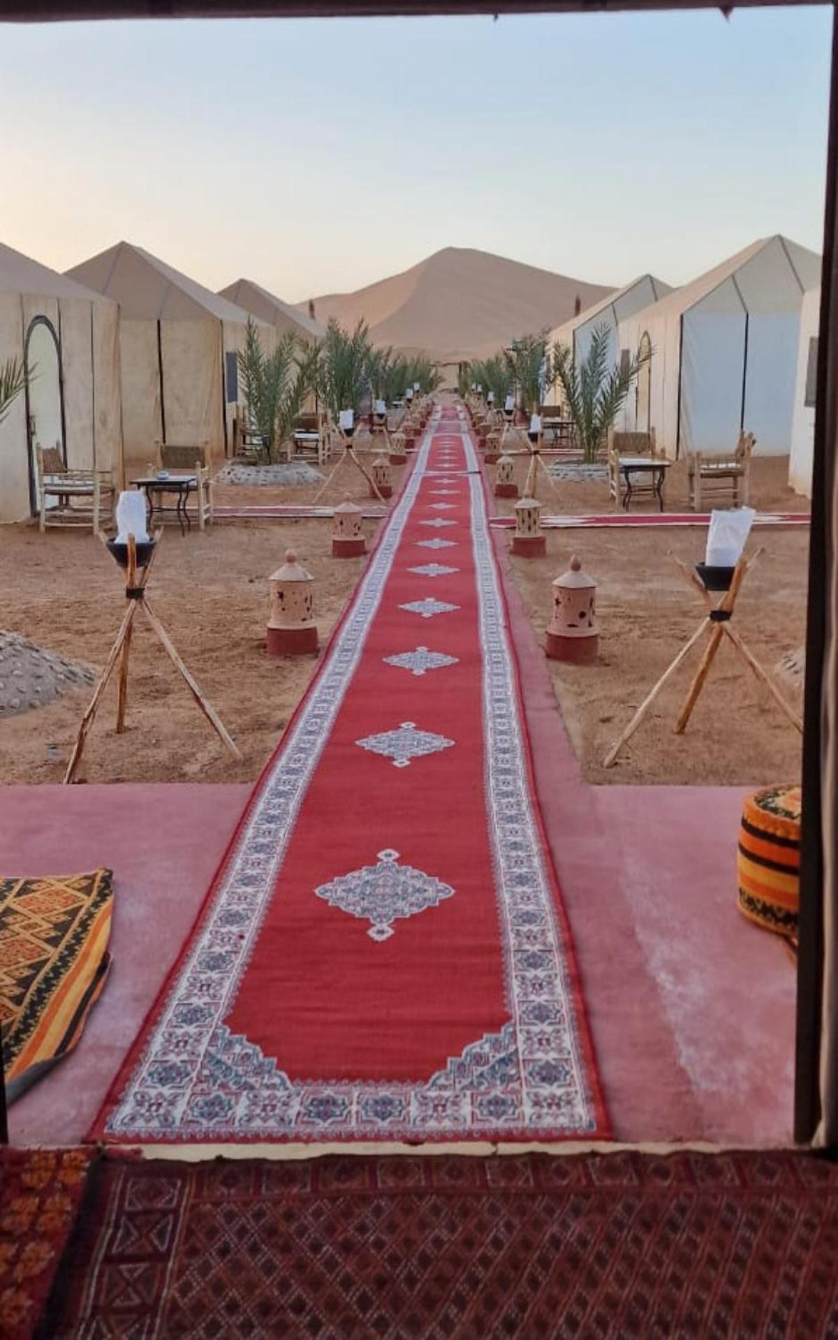 Sahara Tours Luxury Camp Ξενοδοχείο Merzouga Εξωτερικό φωτογραφία