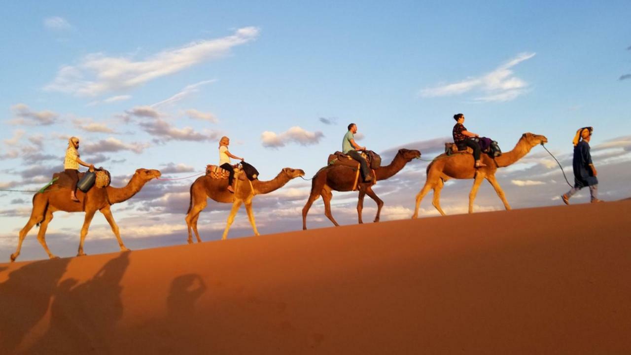 Sahara Tours Luxury Camp Ξενοδοχείο Merzouga Εξωτερικό φωτογραφία
